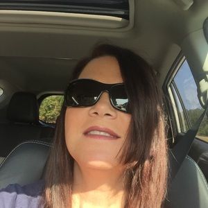 Meet your Posher, Robin